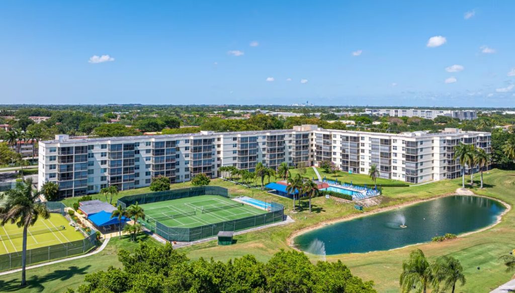 commercial roofing and coating systems Broward County