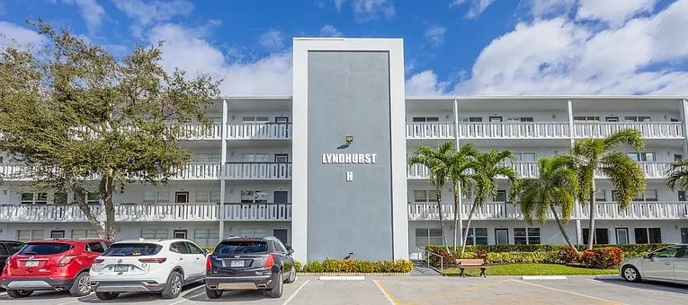 Lyndhurst H Condominium – Deerfield Beach, FL